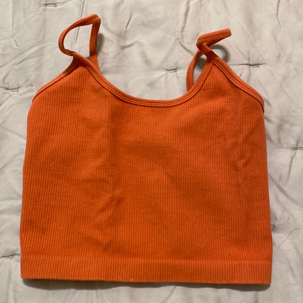 Good American Crop tank